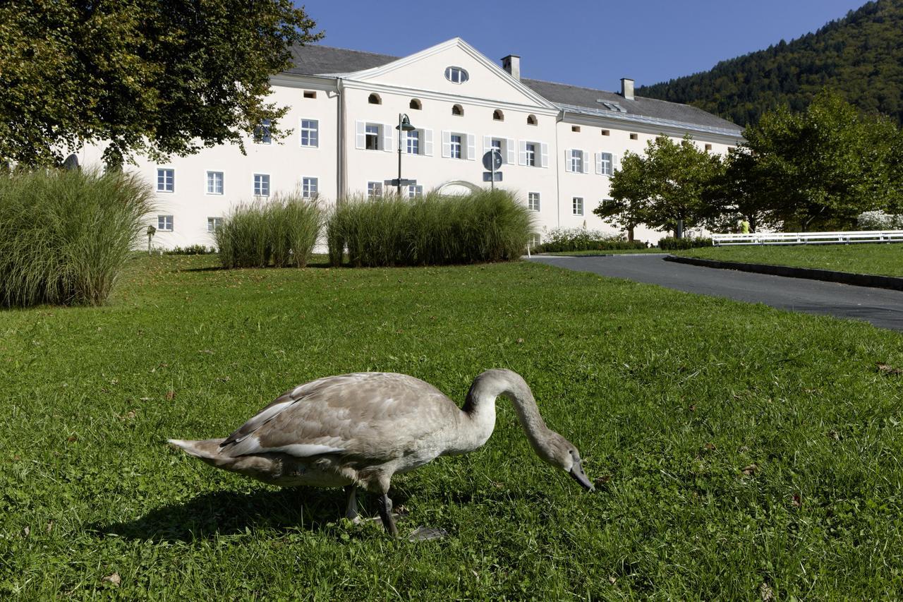 Cma Stift Ossiach Hotel Exterior photo